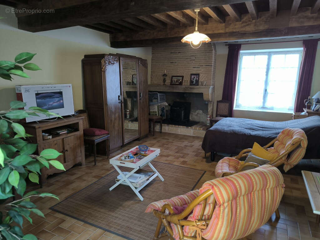 Maison à EPIRY