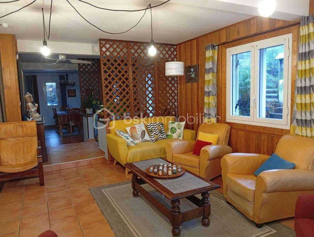 Maison à SAINT-JOSEPH