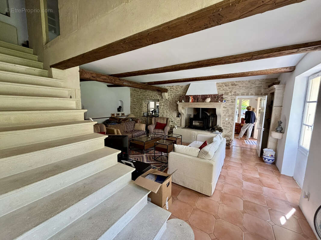 Maison à GRIGNAN