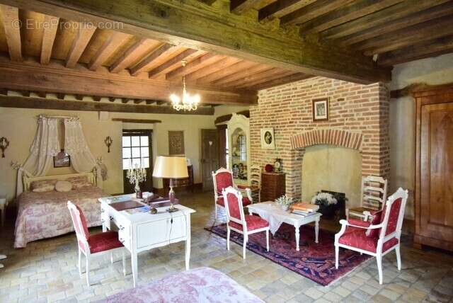 n°6 - Maison à CHALON-SUR-SAONE
