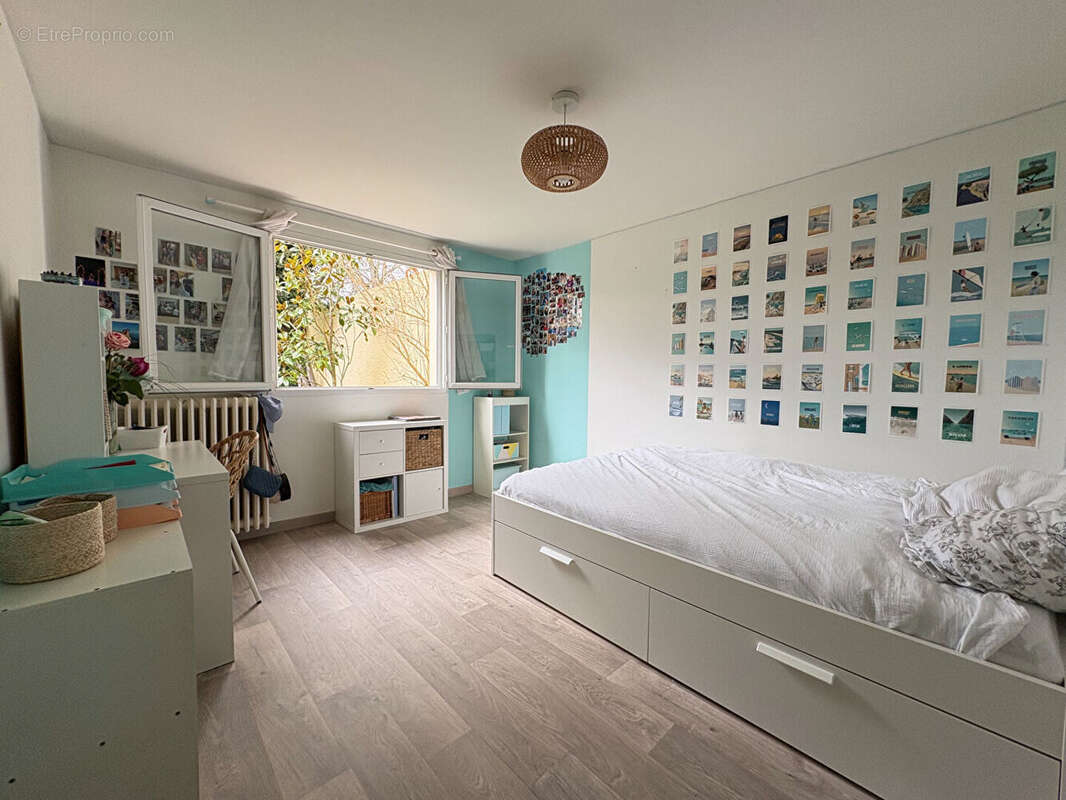 Maison à VERRIERES-LE-BUISSON