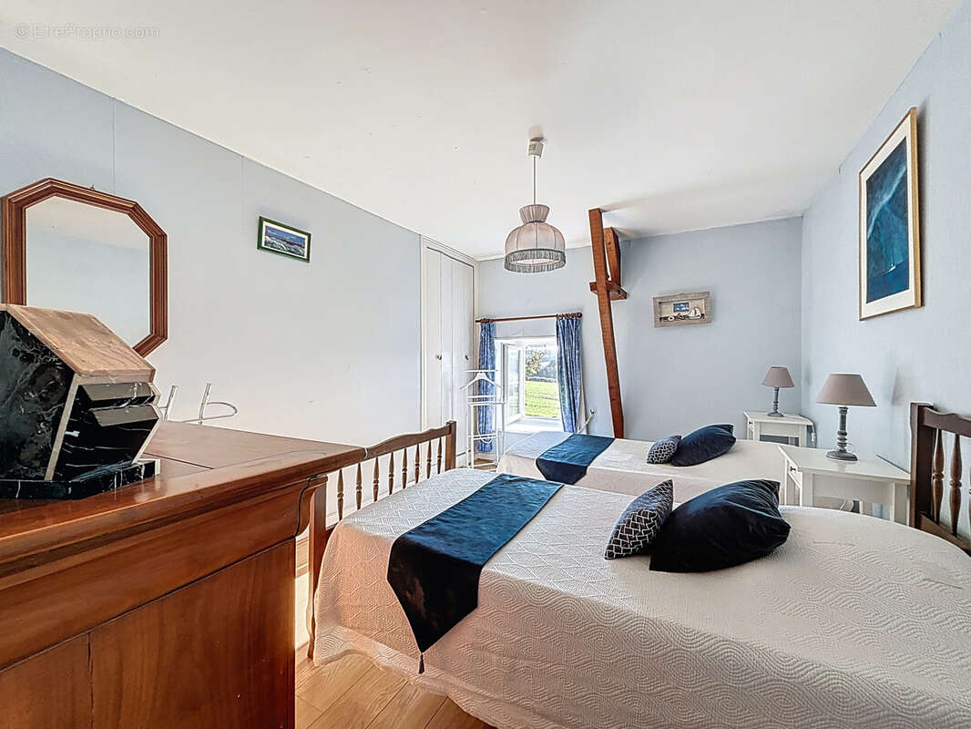 Maison à ISIGNY-SUR-MER