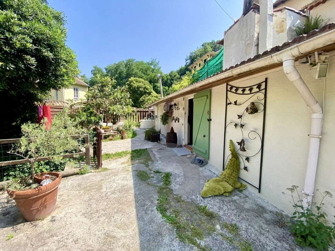 Maison à MENTON