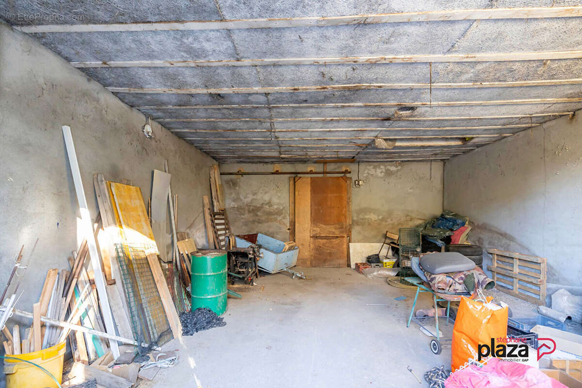 Maison à CURBANS