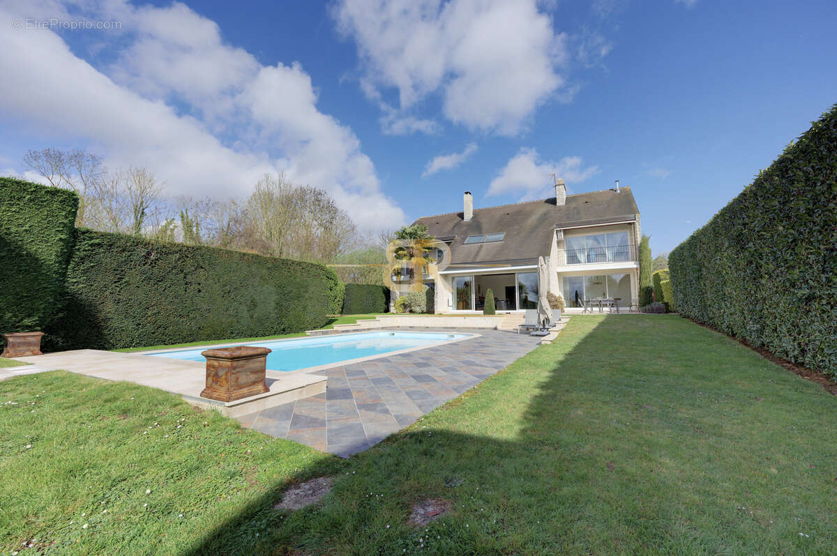 Maison à SANTENY