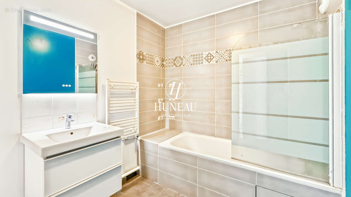 Appartement à NANTERRE