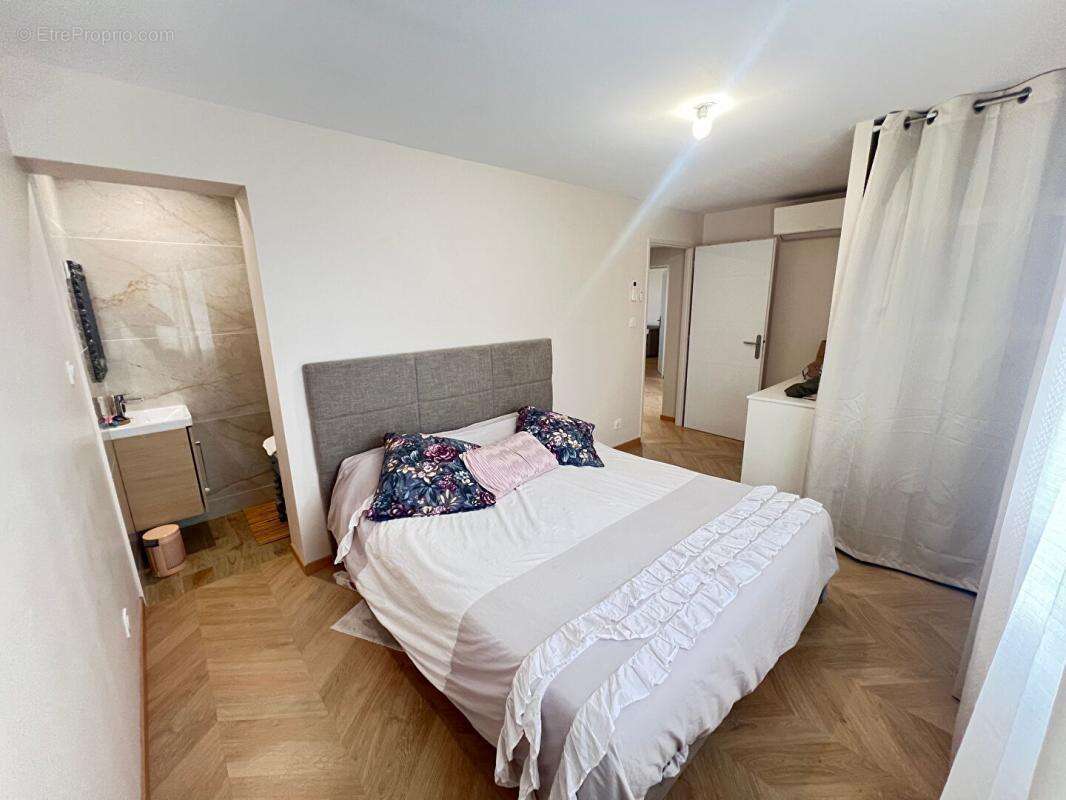 Maison à PORTES-LES-VALENCE