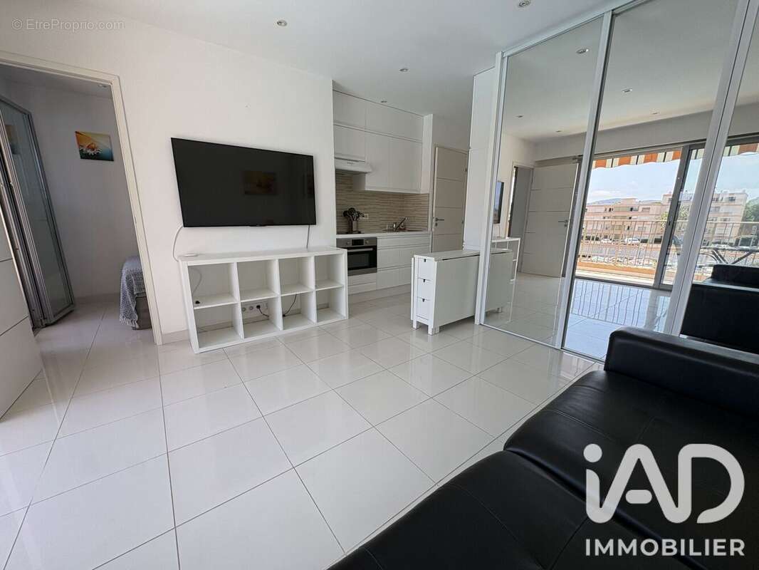 Photo 8 - Appartement à MANDELIEU-LA-NAPOULE