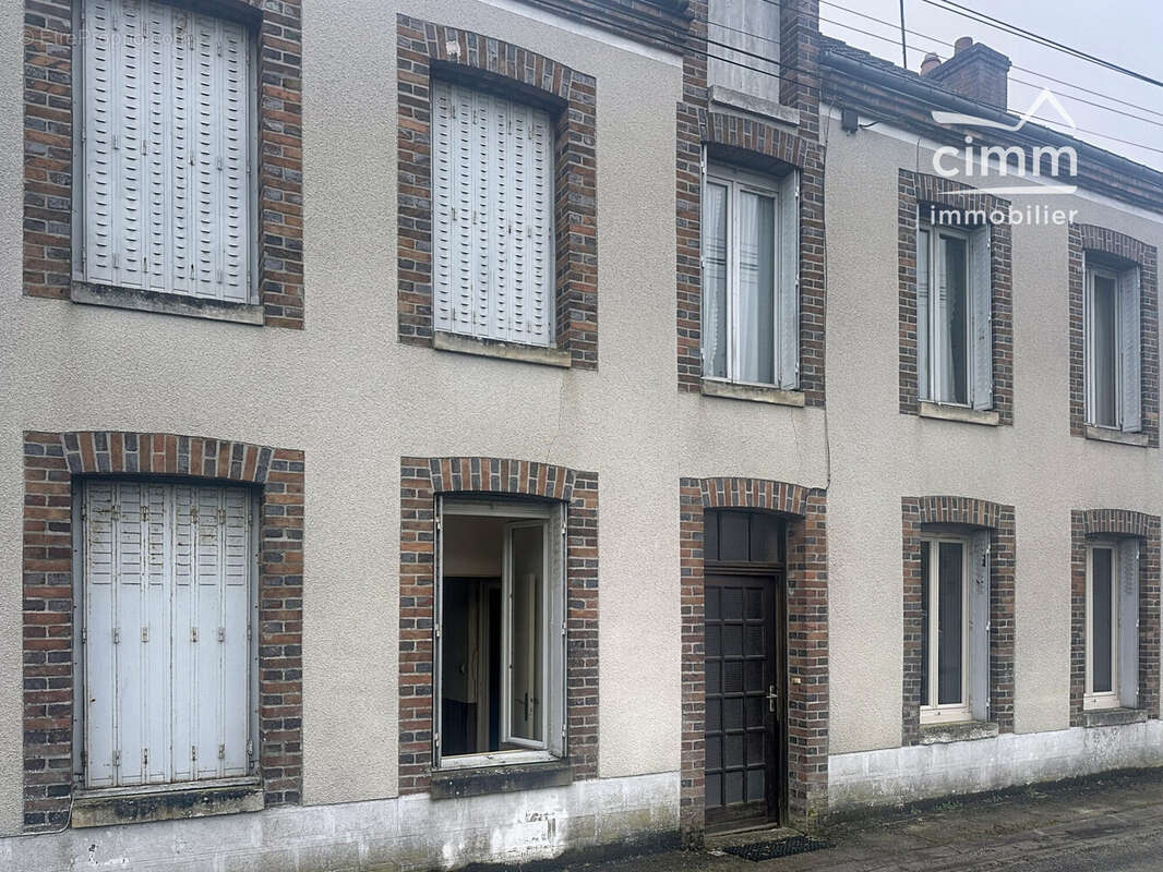 Appartement à AMILLY