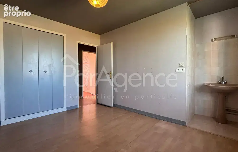 Maison a 500 m du centre ville - photo 9