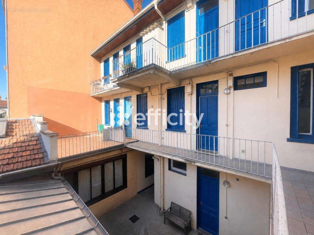 Appartement à VILLEURBANNE