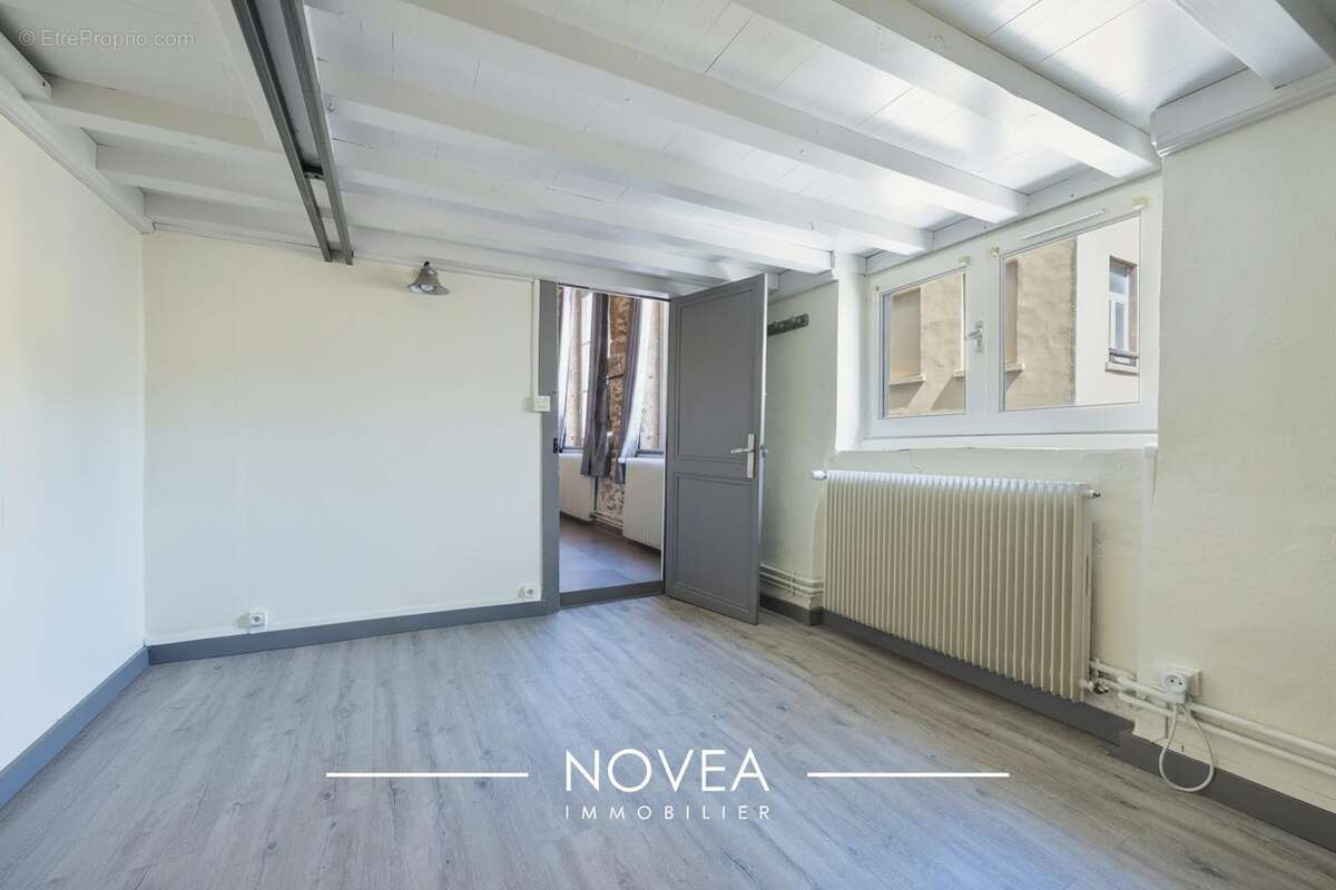 Appartement à LYON-4E