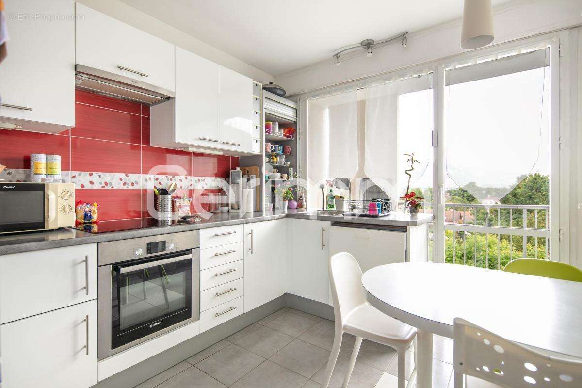 Appartement à EYBENS