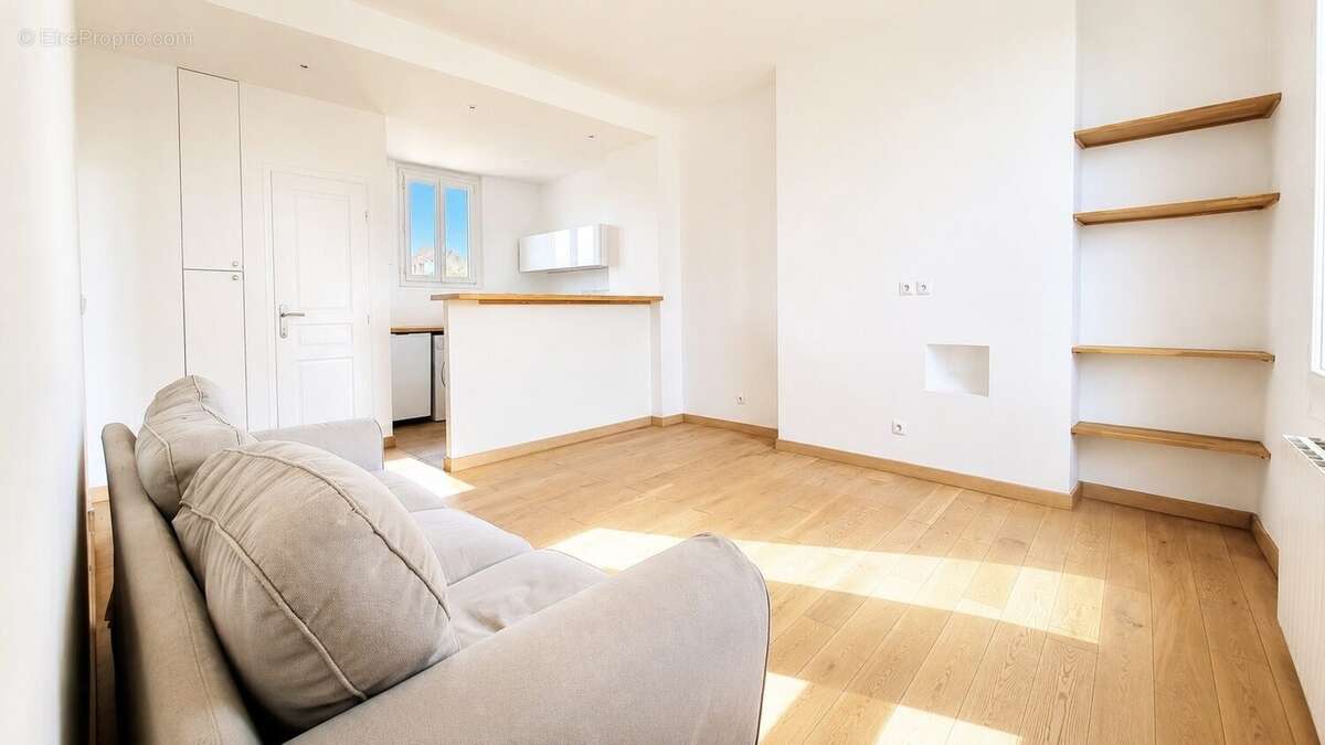 Appartement 42 m² à Saint-Cloud  - photo 4