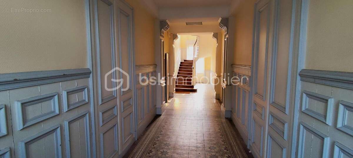 Appartement à FOUGERES