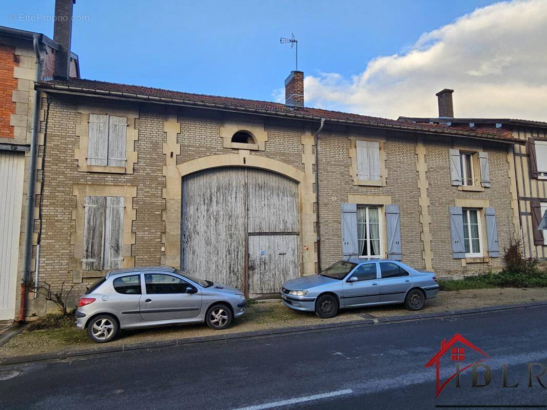 Maison à HEILTZ-LE-MAURUPT