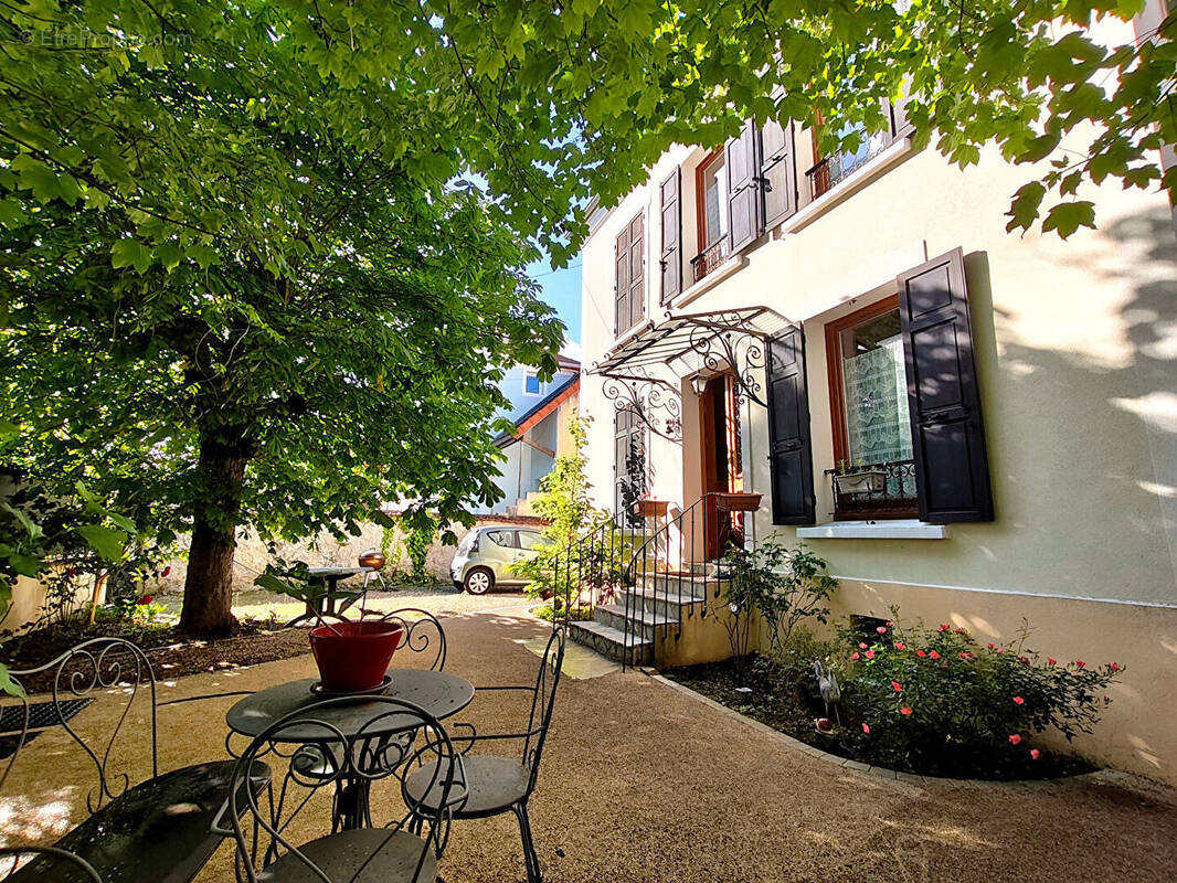Maison à VILLEMOMBLE