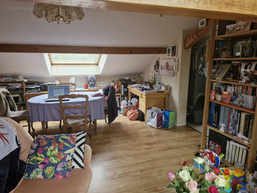 Appartement à ALLINGES