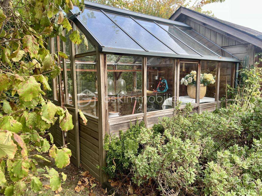 Maison à SAINT-GERMAIN-LES-ARPAJON