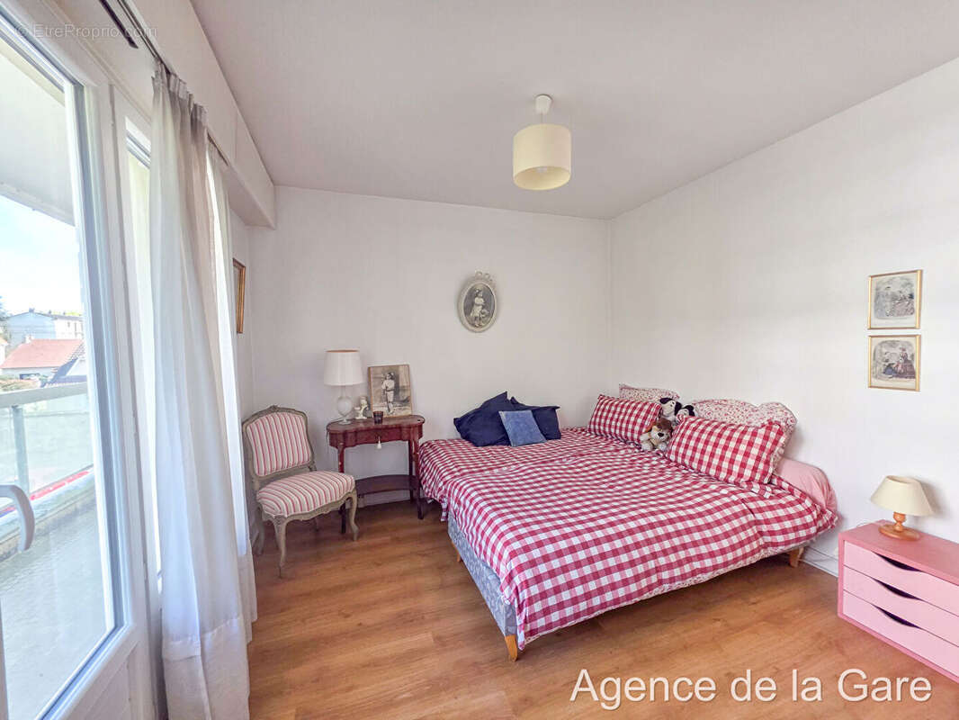 Appartement à MAISONS-LAFFITTE