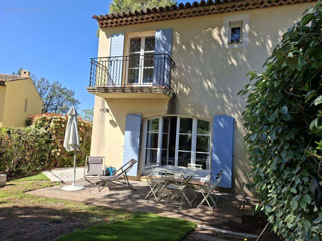 Maison à LA MOTTE
