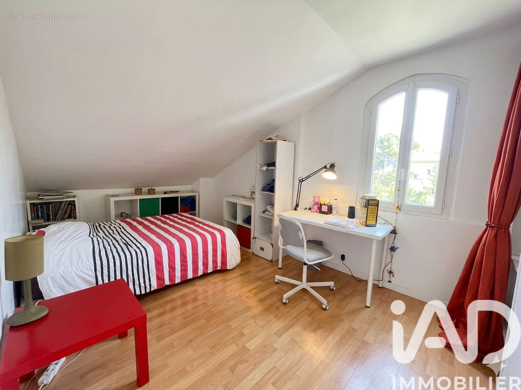 Maison 137 m² à Pessac  - photo 7