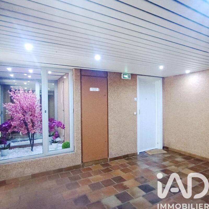 Photo 1 - Appartement à CLICHY