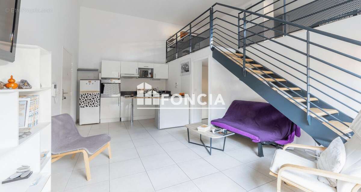 Appartement à CASTELNAU-LE-LEZ