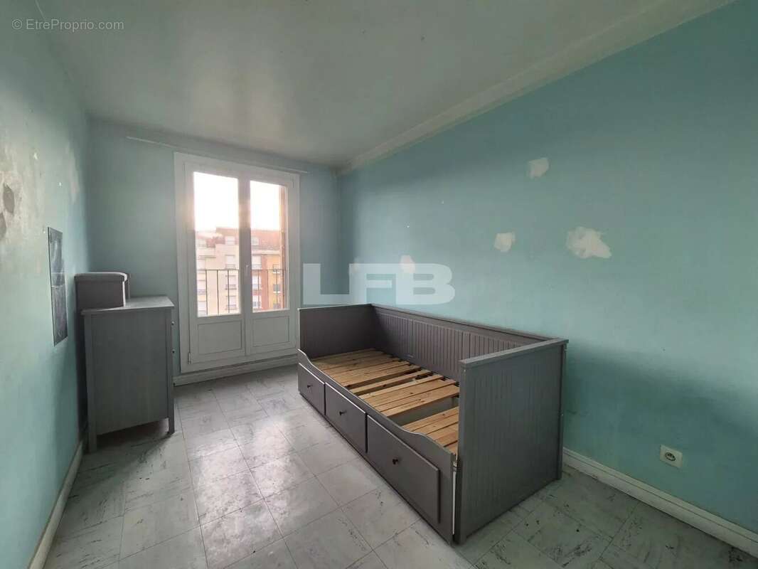 Appartement à EPINAY-SUR-SEINE