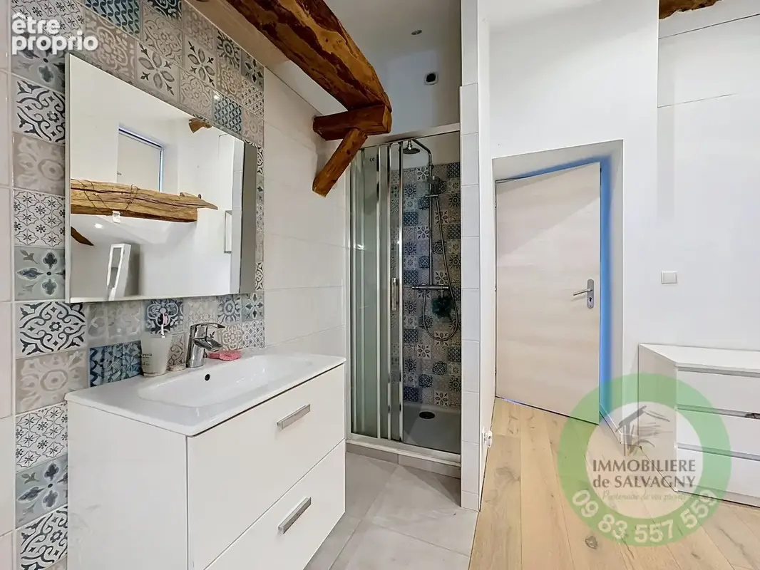 A vendre maison de caractère avec jardin et dependances a morancé - photo 15