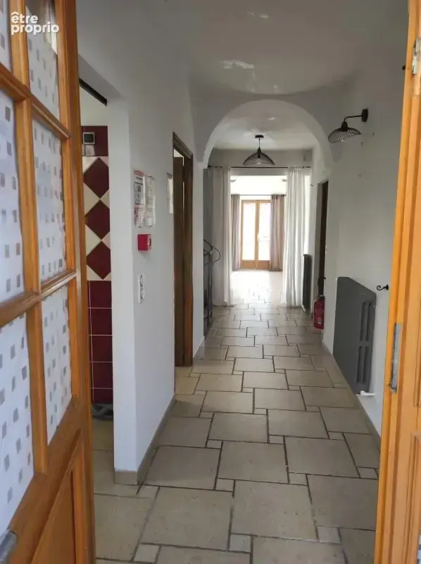 Jolie maison de ville avec jardin - photo 6