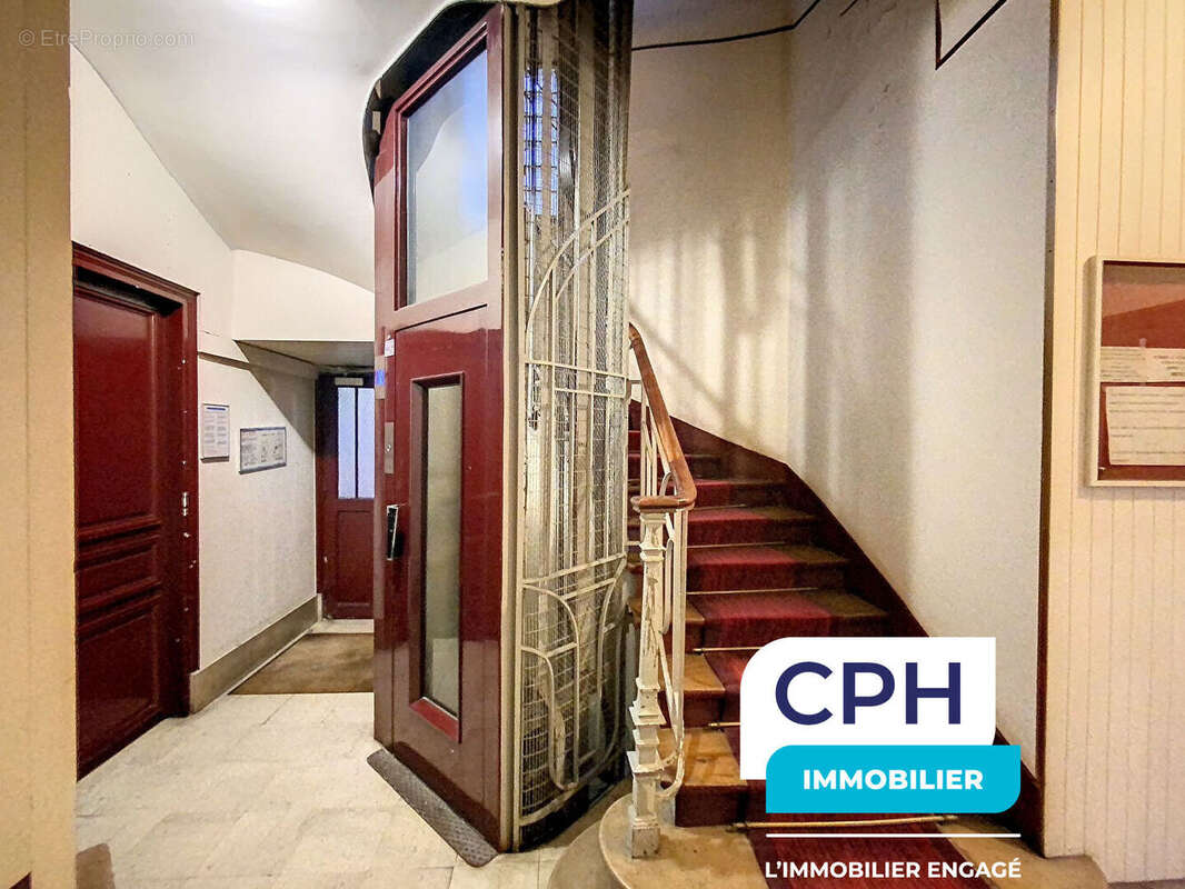 Appartement à PARIS-12E