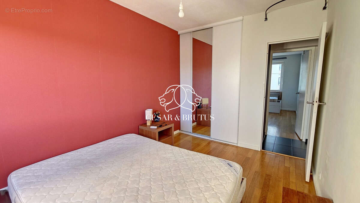 Appartement à LYON-5E