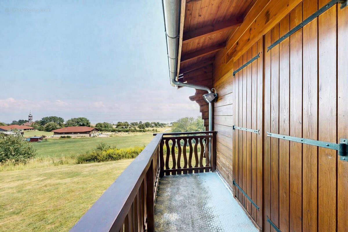 Maison à SAINT-PAUL-EN-CHABLAIS