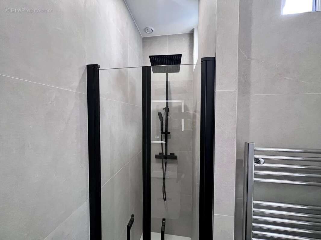 Paris 7 - invalides / tour maubourg - 1 chambre - photo 2