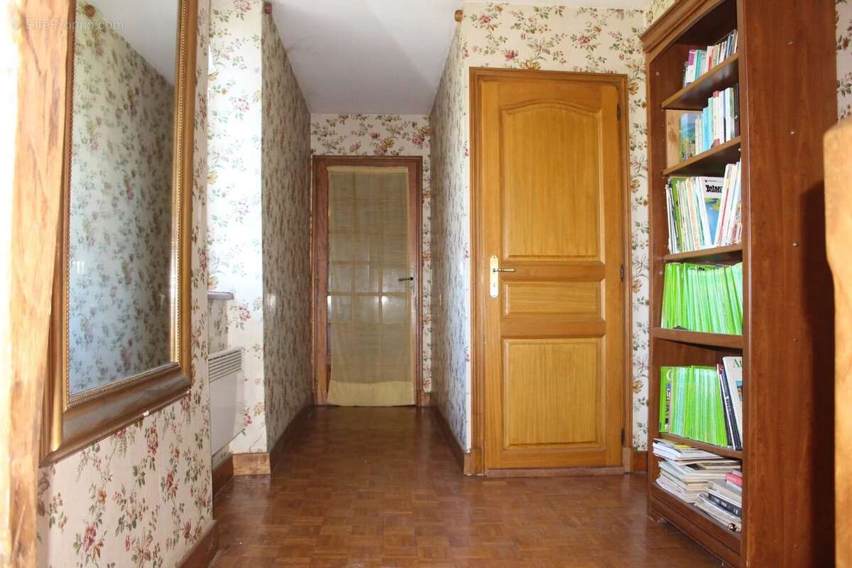 Maison à POINTIS-INARD