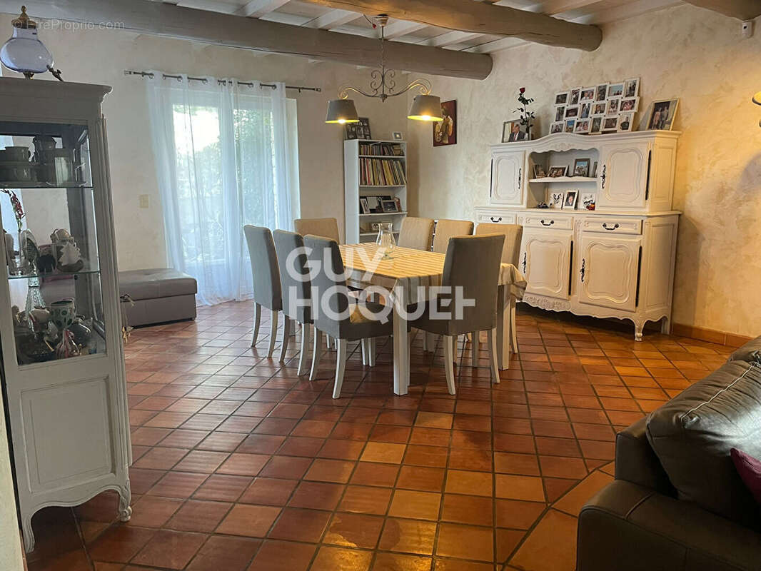 Maison à CAUMONT-SUR-DURANCE