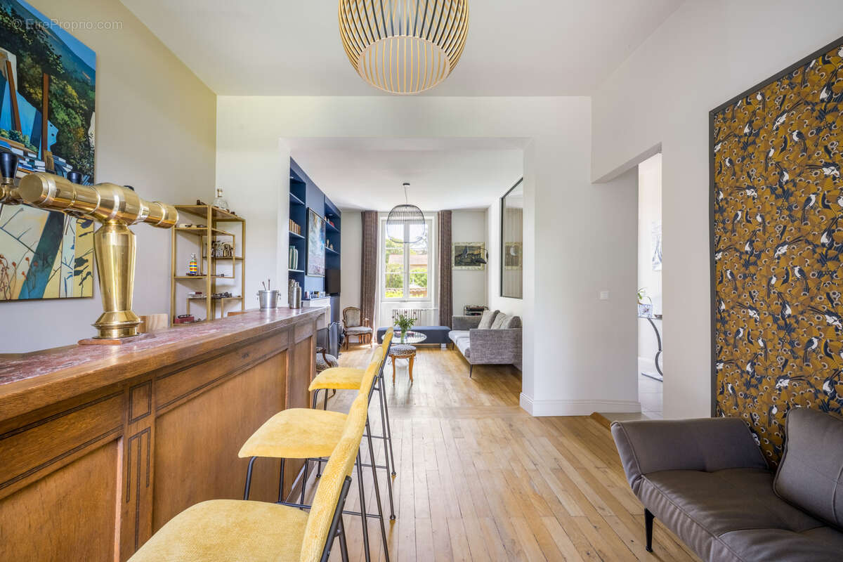 Maison à LYON-5E