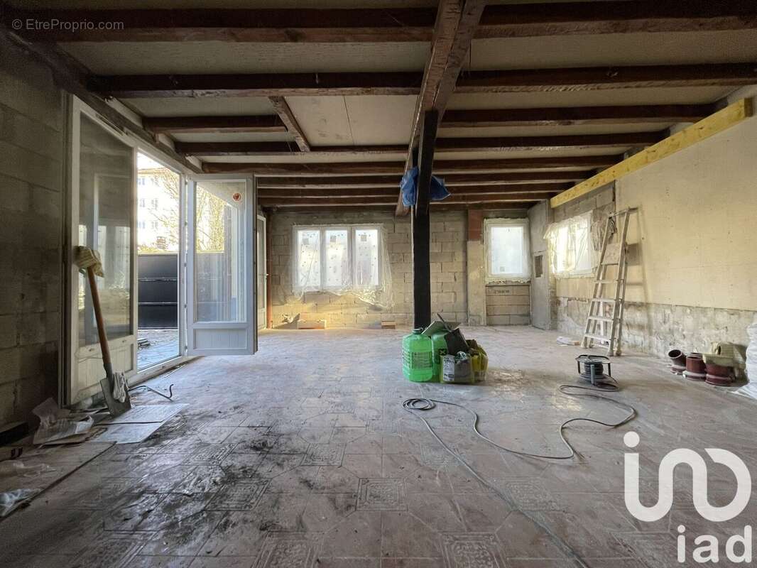 Photo 8 - Appartement à MONTREUIL