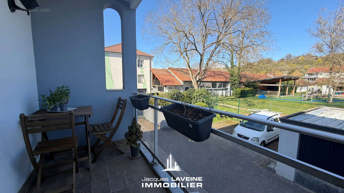 Appartement à SCY-CHAZELLES