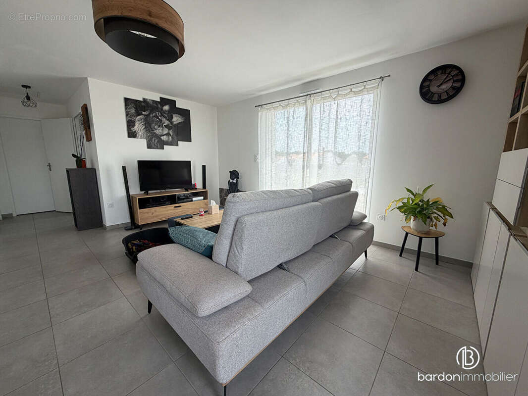 Maison Récente - 3 pièces - 74 m² - Soullans - photo 5