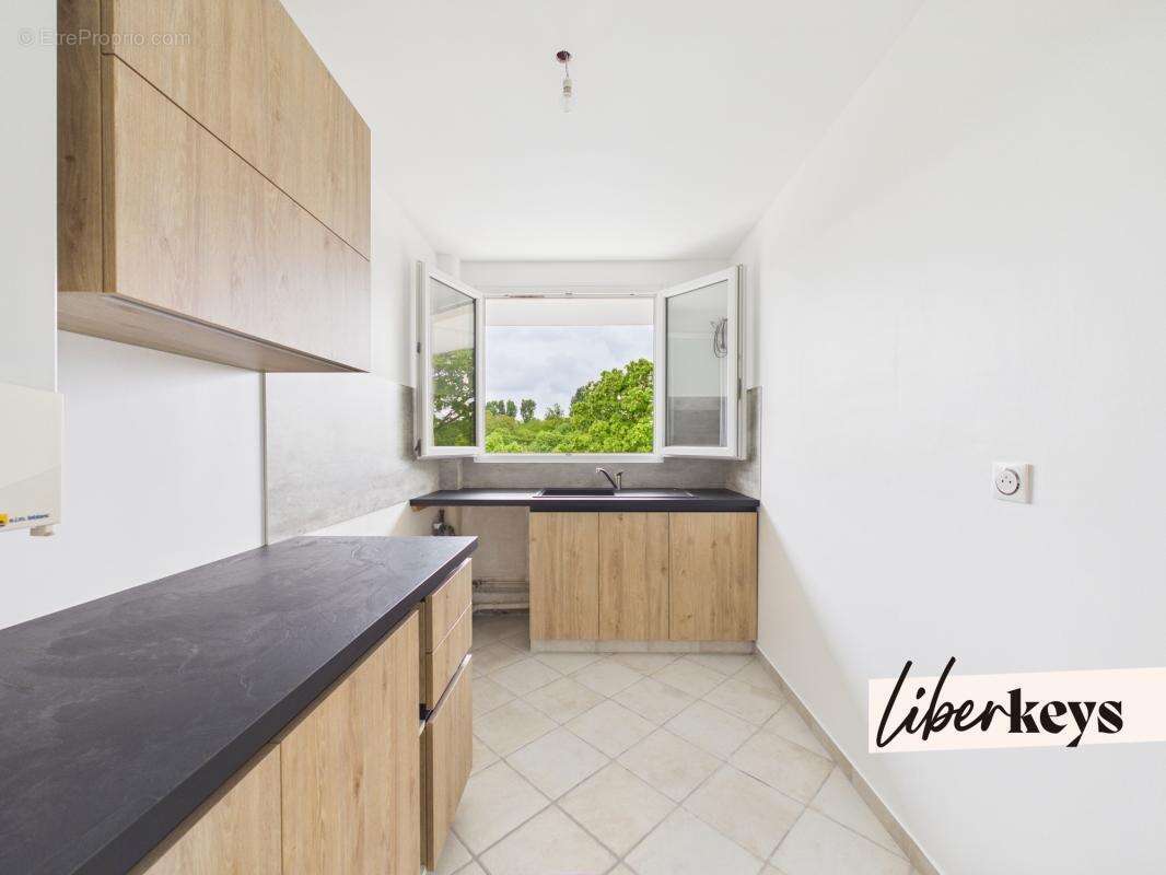Appartement à SAINT-MAUR-DES-FOSSES