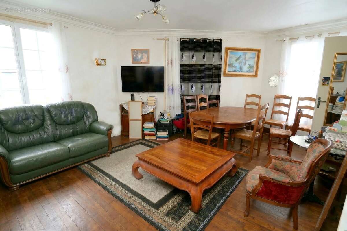 Appartement à CARHAIX-PLOUGUER