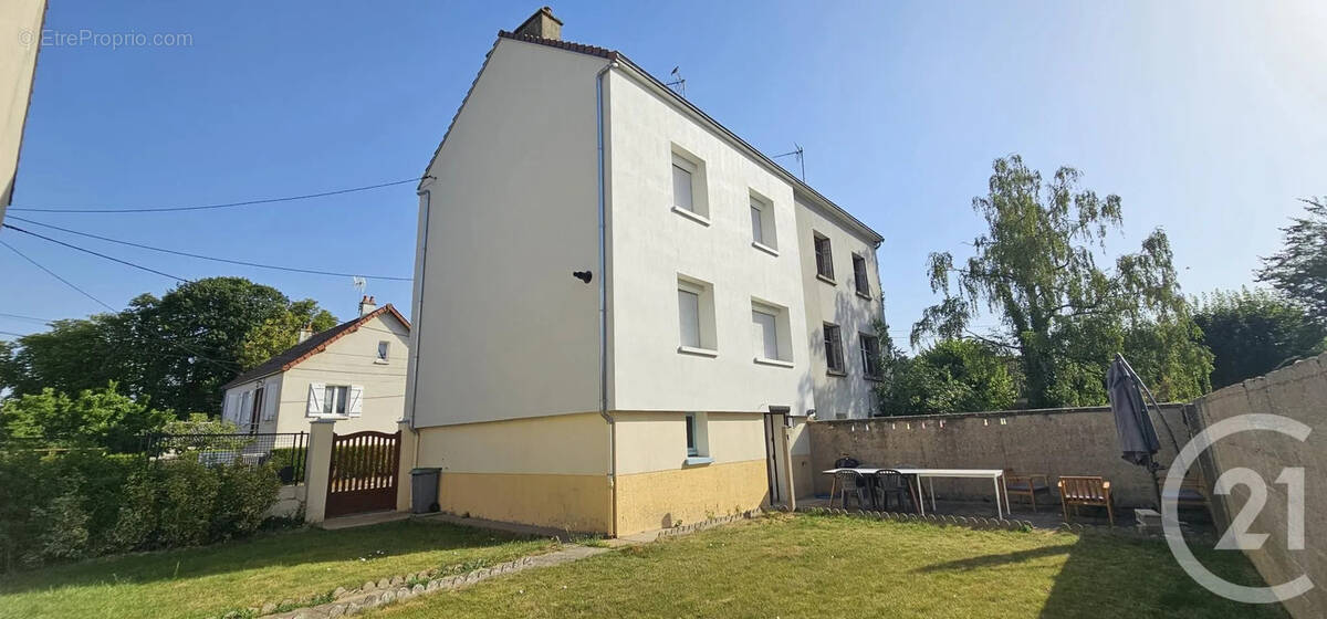 Maison à BONNEVAL