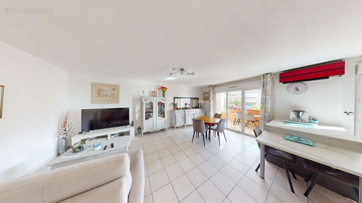 Appartement à SAINT-RAPHAEL