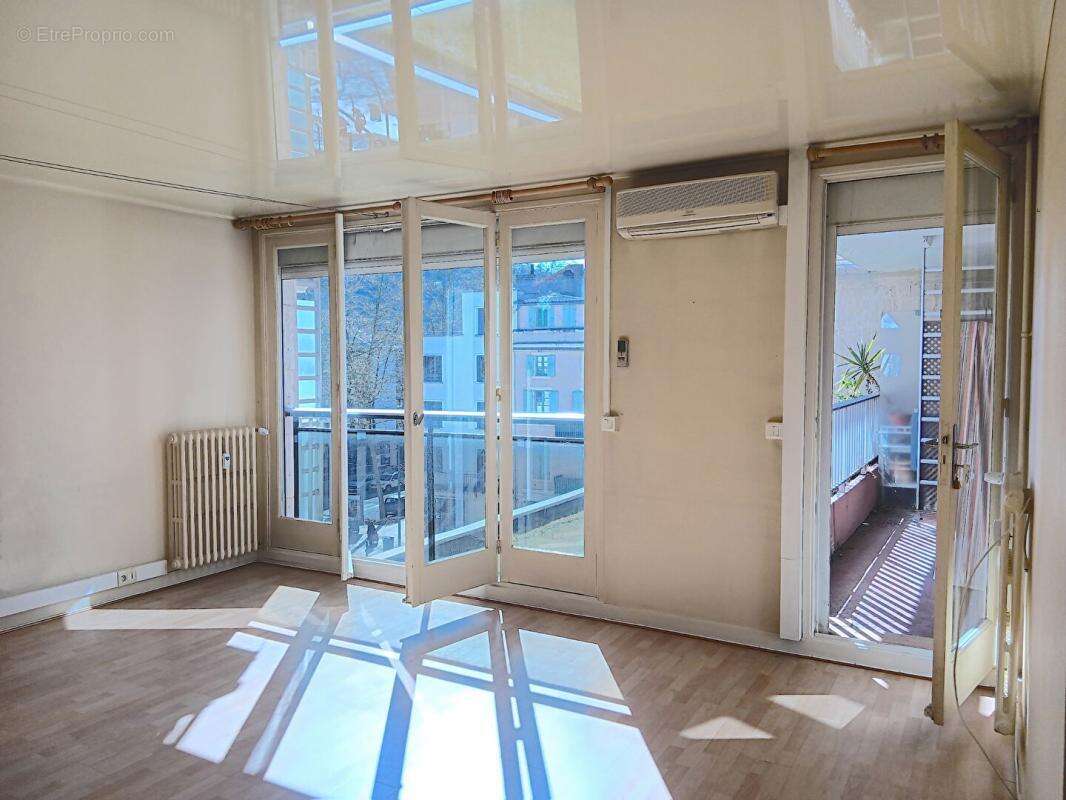 Appartement à CAHORS