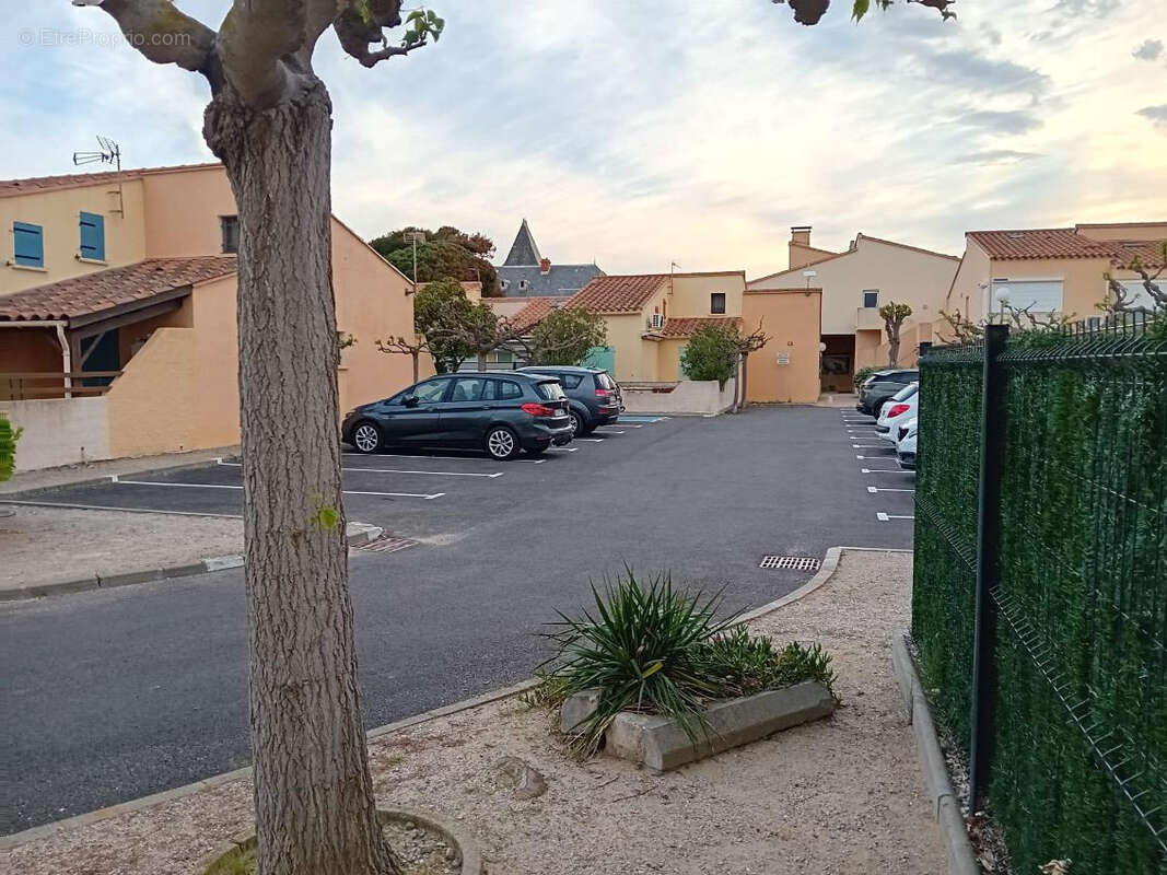 Maison à FLEURY