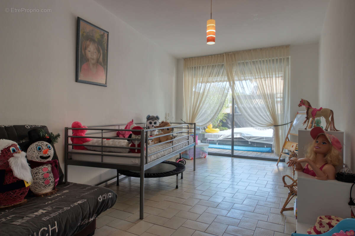 Appartement 150m2 + piscine + 2 terrasses   Marieulles - photo 8