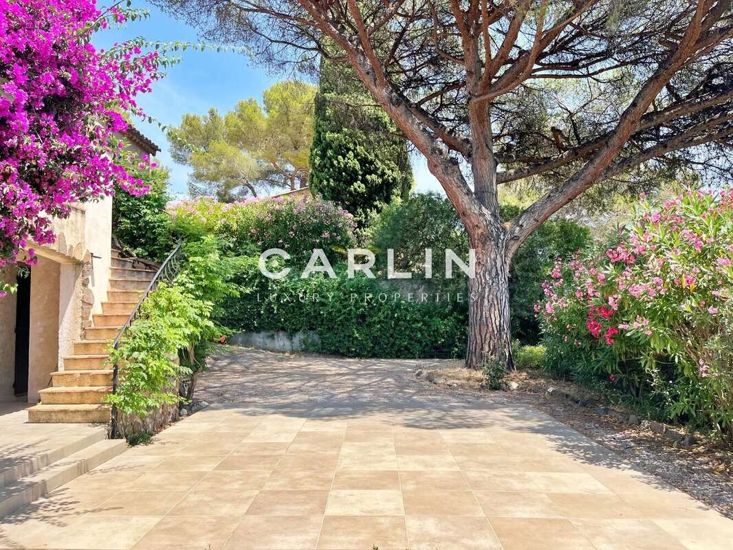Maison à LA CROIX-VALMER