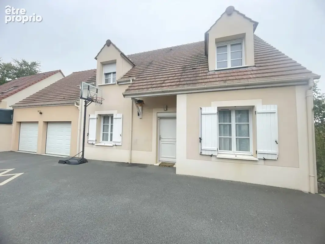 Photo Maison à Bornel au prix de 349 000€